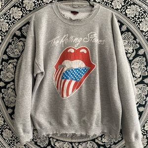 AKIRA crew neck hoodie